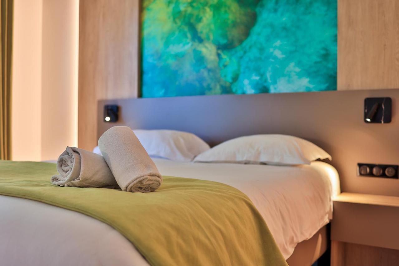 Logis Hotel & Spa Dejeunez Sous L'Arbre รูเซต์ ภายนอก รูปภาพ