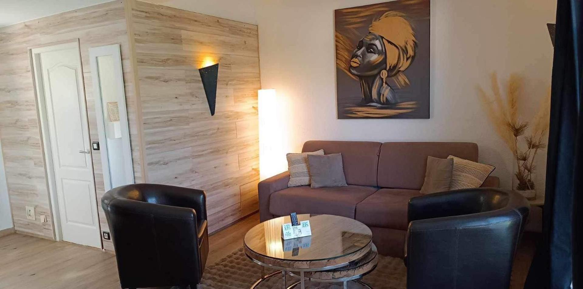 Logis Hotel & Spa Dejeunez Sous L'Arbre รูเซต์ ภายนอก รูปภาพ
