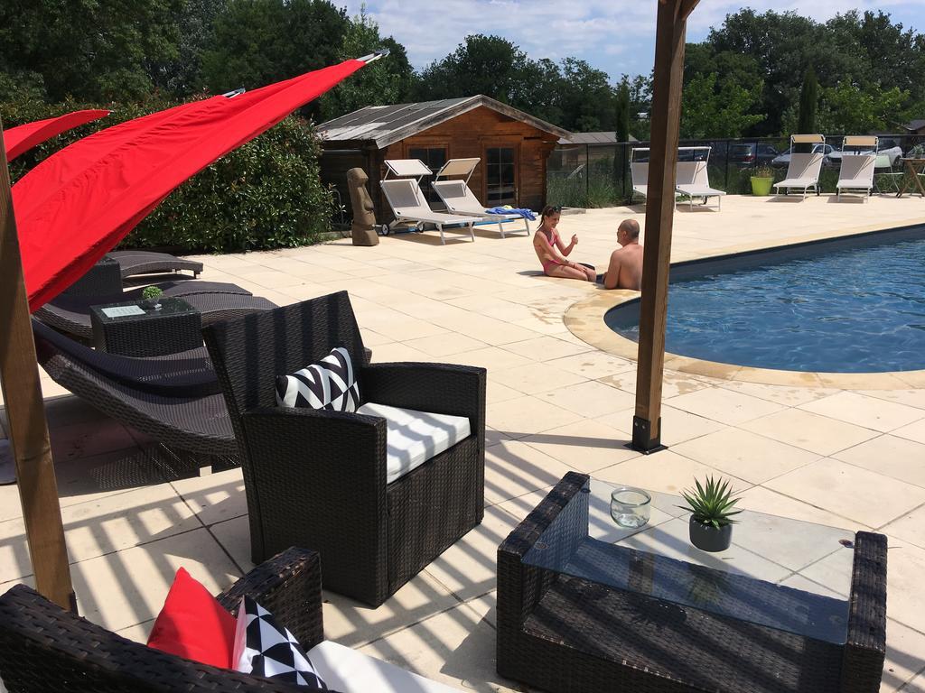 Logis Hotel & Spa Dejeunez Sous L'Arbre รูเซต์ ภายนอก รูปภาพ